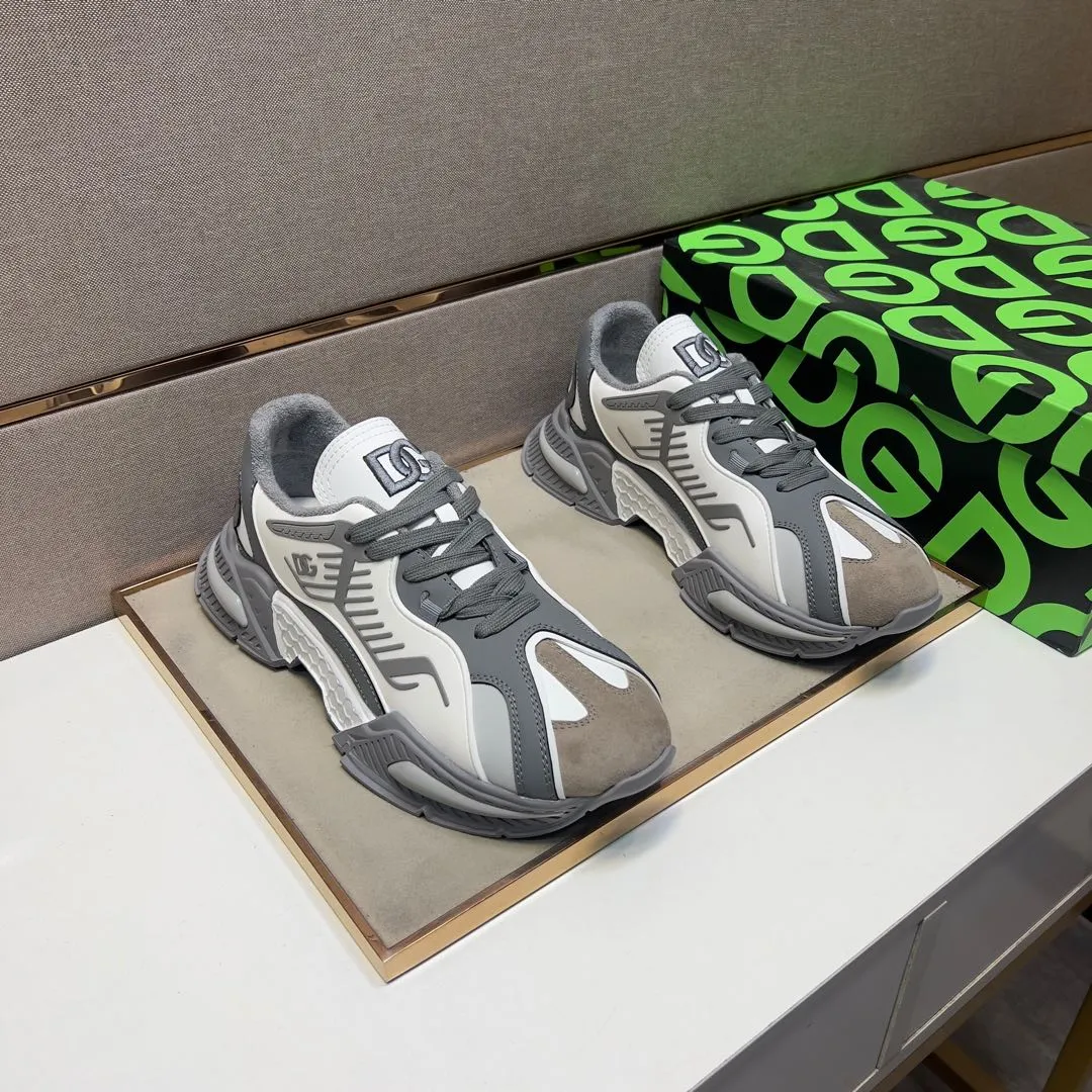 ⬛️Men's shoes 💰p560 [DG～] Couple casual shoes 2024z cabinet sales simultaneously 🔶Size: 35-44#️⃣ 🔷5 colors🔜The upper is made of multi-material splicing ➕Towel lining, comfortable and breathable, sole: original comfortable and wear-resistant outsole, ⚠️real thing📱photographed🎬real thing is better📢📢📢